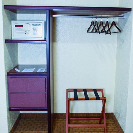 Hotel Concorde Toluca Extérieur photo