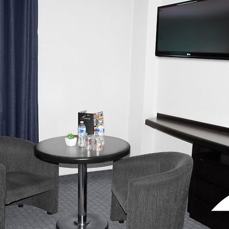 Hotel Concorde Toluca Extérieur photo