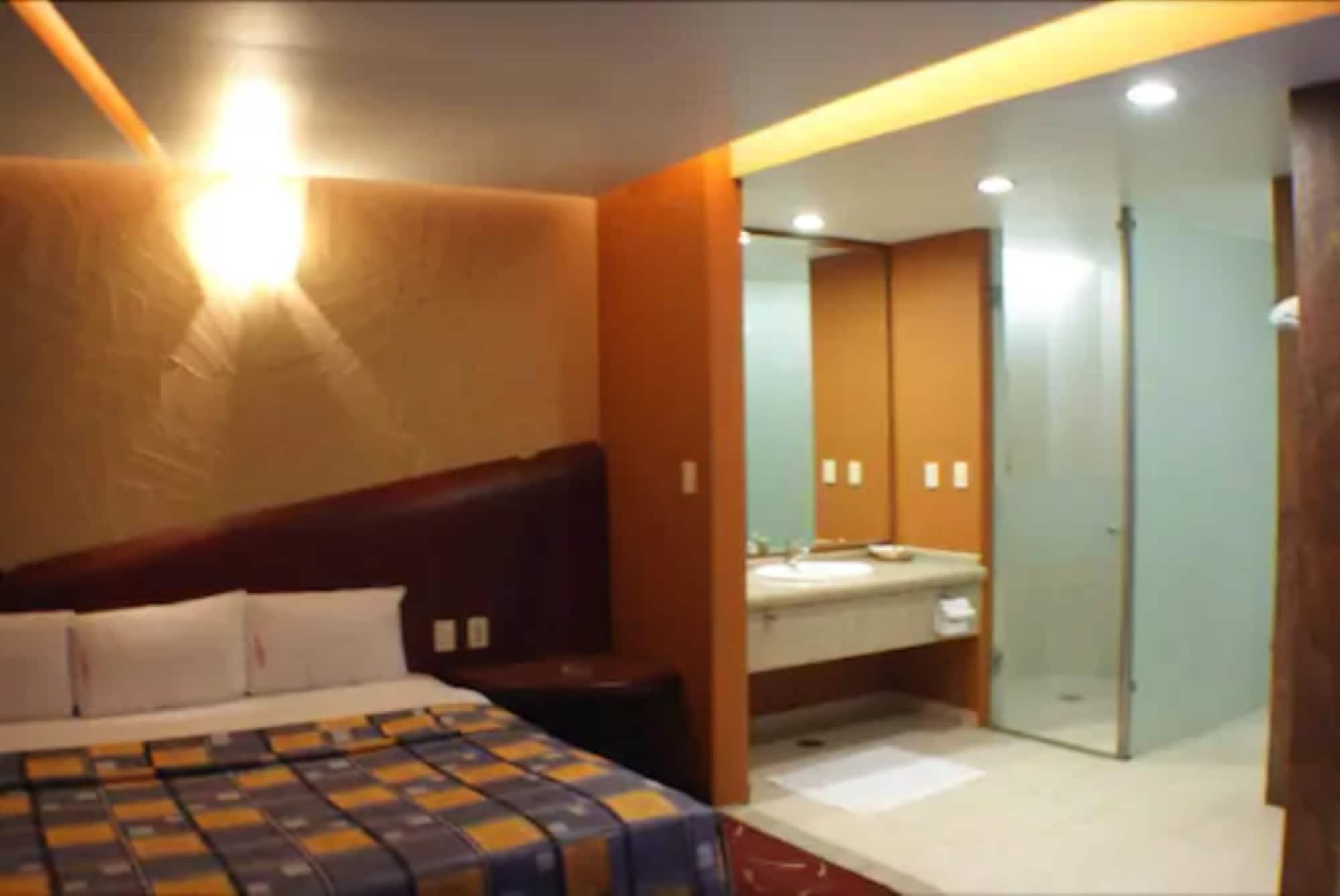 Hotel Concorde Toluca Extérieur photo