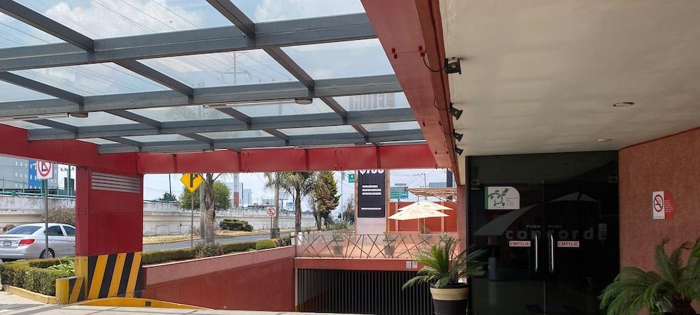 Hotel Concorde Toluca Extérieur photo